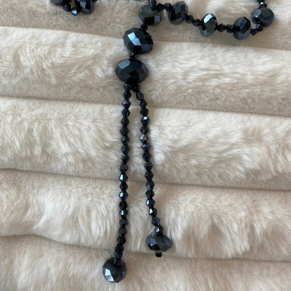 Gorgeous ALDILA Boutique Lariat Crystal Necklace and Pierced Dangle Earrings Set - Picture 3 of 5